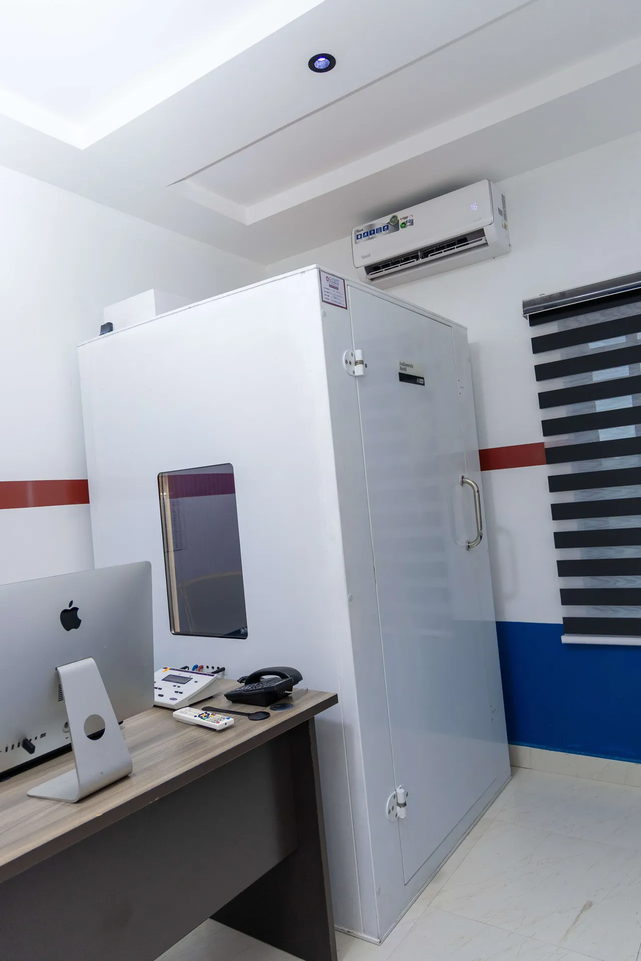 Fixed audiometry booth at the clinic
