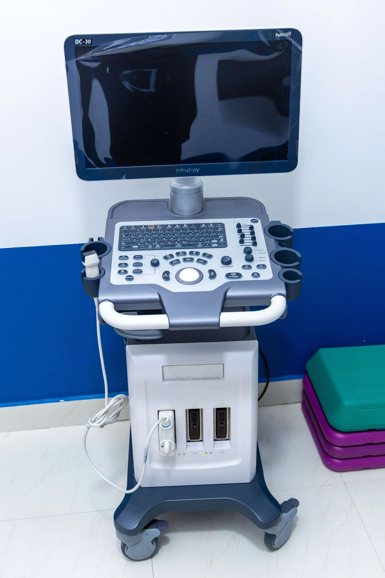 Echocardiography ultrasound machine in the clinic